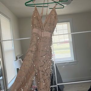 BRAND NEW PRETTY LITTLE THING GOLD SEQUIN PLUNGE SATIN WAIST JUMPSUIT !!!!